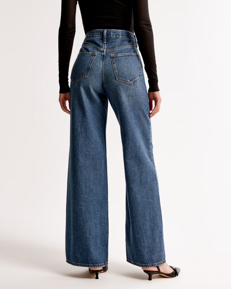 Oleva Aria Wide-Leg Dark Blue styled