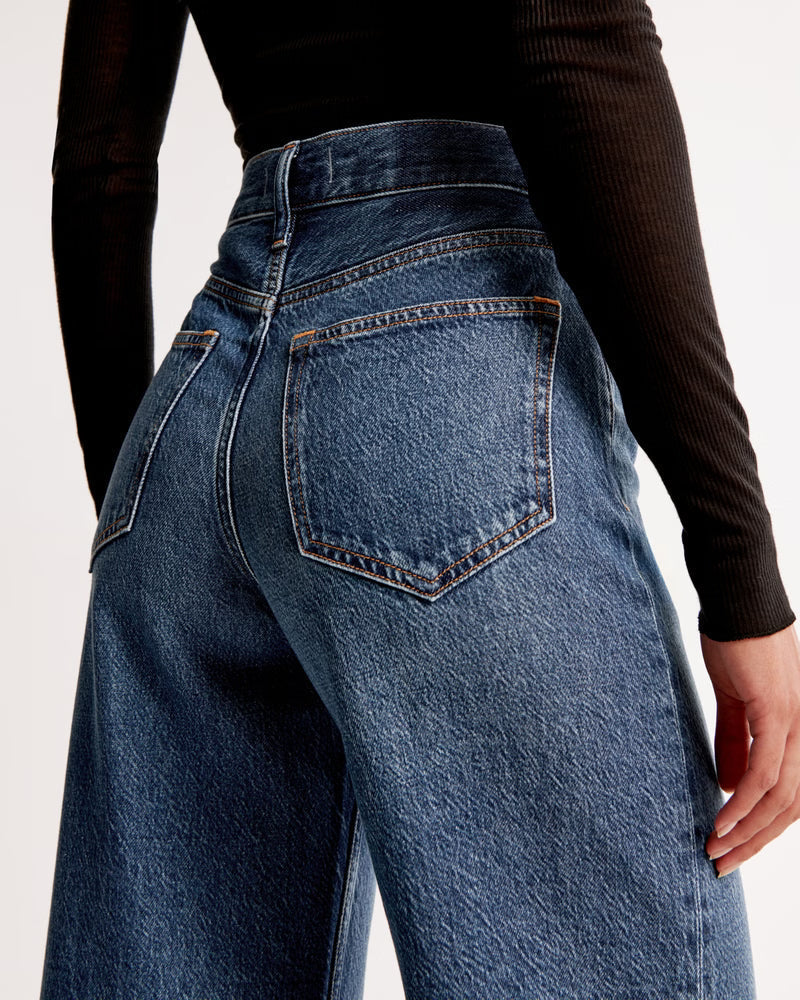 Oleva Aria Wide-Leg Dark Blue lifestyle