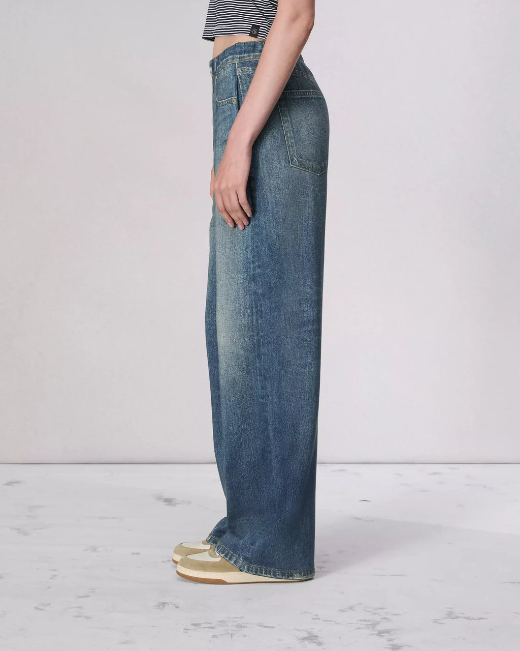Oleva Sweat Jean Classic — styled