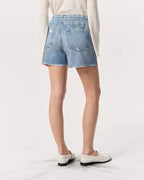 Oleva Denim Sweatshorts styled